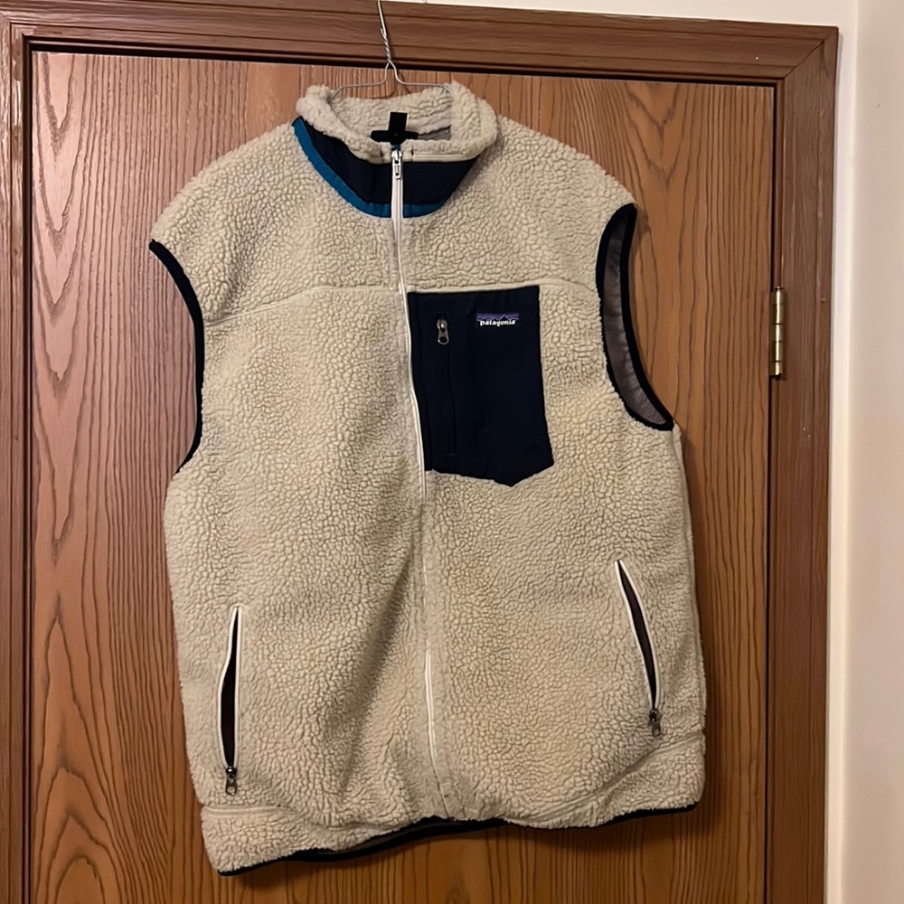Patagonia Cream and Black Fleece Vest